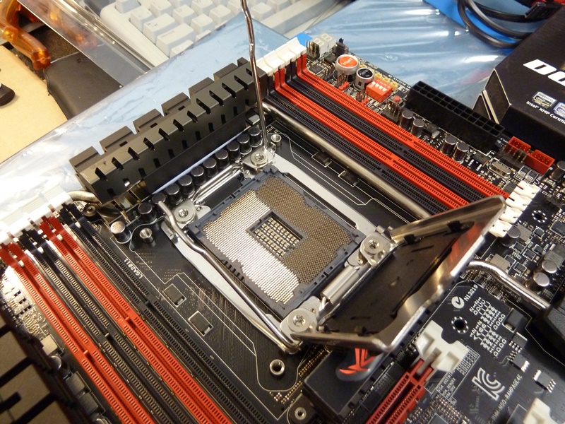 Asus Rampage IV Extreme - Intel Core i7-3930K